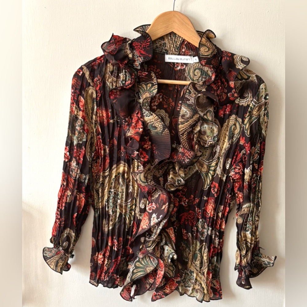 Vintage 90s Laura Petites Ruffled Button Front Pleated Floral and Paisley Blouse - Picture 11 of 15